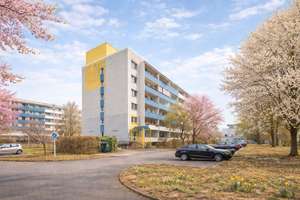 Köpenicks Skyline -  vermietete, helle 2-Zimmer-Wohnung mit Erbpacht – Die vollständige Adresse der Immobilie erhältst du vom Anbieter., 12559 Köpenick, Berlin – Vorschaubild 2