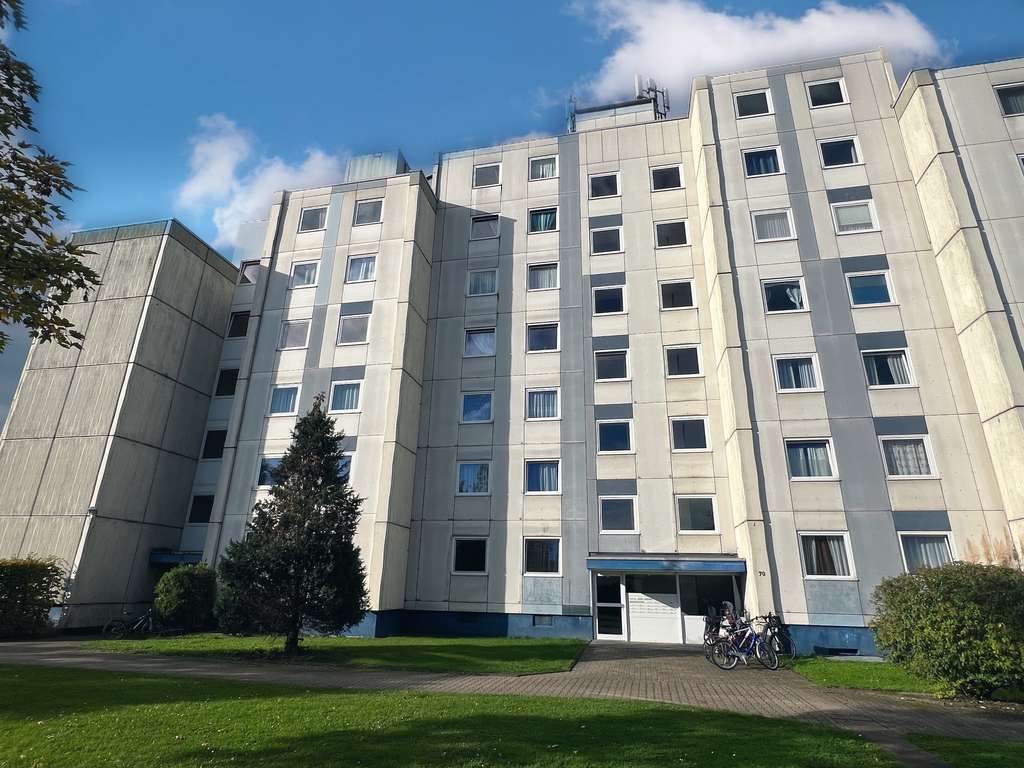 Immobilie in Bonn - Provisionsfrei: modernisierte 3-Zimmer Wohnung mit Balkon + TG-Platz als Kapitalanlage - Bild 2