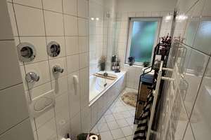 Charmante Renovierte Altbau EG Wohnung mit drei Zimmern und Balkon im Duisburger Wasserviertel  – Die vollständige Adresse der Immobilie erhältst du vom Anbieter., 47051 Altstadt, Duisburg – Vorschaubild 9