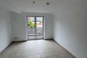 Freundliche 2 Zimmer KDB in Rodenkirchen Weiß – Die vollständige Adresse der Immobilie erhältst du vom Anbieter., 50999 Weiß, Köln – Vorschaubild 3