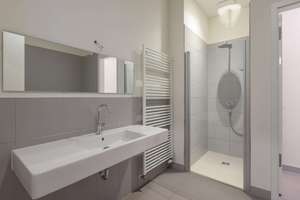 Exklusives Design-Loft mit Wohnen & Arbeiten in historischer Fabrikarchitektur in Berlin-Mitte – Die vollständige Adresse der Immobilie erhältst du vom Anbieter., 10179 Mitte (Ortsteil), Berlin – Vorschaubild 17