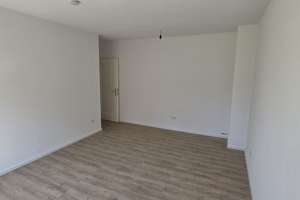 Neu renovierte 4-Zimmer-Wohnung mit 2 Balkonen im 1. OG in Bad Cannstatt, Wohngebiet "Im Geiger" – Im Geiger 45, 70374 Im Geiger, Stuttgart – Vorschaubild 19