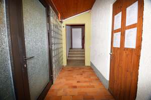 Sehr schönes 2-4 Familienhaus in ruhiger zentraler Lage mit ca. 250 m² Wfl. – Die vollständige Adresse der Immobilie erhältst du vom Anbieter., 88048 Friedrichshafen – Vorschaubild 2