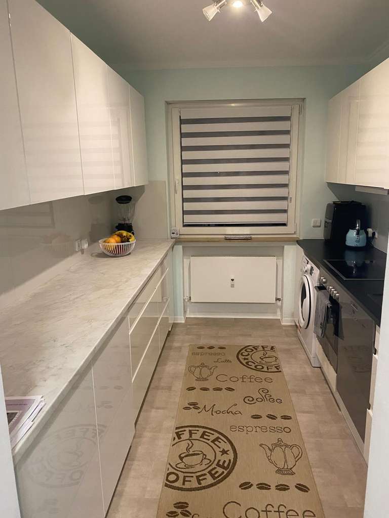 Immobilie in Liederbach - Zentrale Lage und Top-Zustand: Kernsanierte 2-Zimmer Wohnung in Liederbach im Bieterverfahren ! - Bild 3