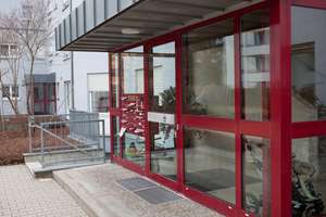 Exklusive, gepflegte 2-Zimmer-Erdgeschosswohnung mit Terrasse und EBK in Nürnberg-Röthenbach im EG – Röthenbacher Hauptstraße 31a, 90449 Röthenbach Ost, Nürnberg – Vorschaubild 3