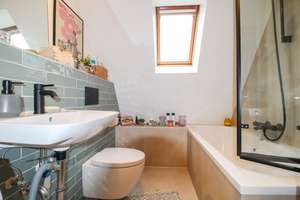 Property thumbnail 23