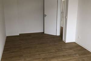 Frisch renovierte 4-Raumwohnung mit Balkon zu vermieten - auf Wunsch mit neuer Einbauküche! – zöllnerplatz 24, 9113 Schloßchemnitz, Chemnitz – Vorschaubild 16