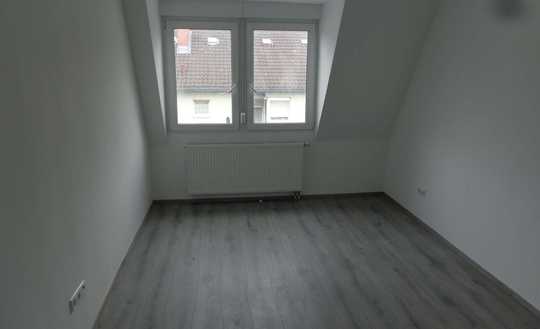 Kapitalanlage: Provisionsfreie, vermietete Dachgeschosswohnung in Mannheim