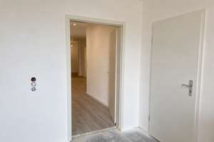 Nahezu kernsanierte EG Whg. 118m² + 32m² Terrasse in Nieder Eickum – Die vollständige Adresse der Immobilie erhältst du vom Anbieter., 32051 Herford – Vorschaubild 17