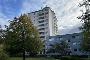 Freie Wohnung im Hochparterre mit Renovierungs- und Modernisierungsbedarf in Schilksee – Langenfelde 119, 24159 Schilksee, Kiel – Vorschaubild 2