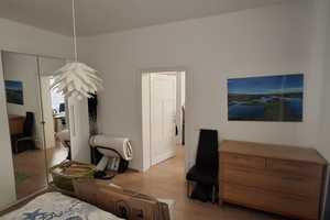 Renovierte 3 Zimmer Altbauwohnung in Wiesbaden – Bismarckring 38, 65183 Wiesbaden – Vorschaubild 12