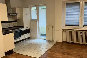 Property thumbnail 1