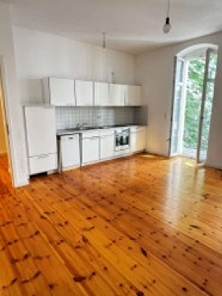 Modernisiertes Altbau-Studio! 1-Zimmer-Eigentumswohnung in bester Lage von Prenzlauer Berg