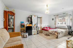 Property thumbnail 2