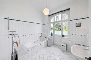 Für Liebhaber historischer Wohnkultur: behutsam bewahrtes Bürgerhaus von 1912 am Krefelder Wassertur – Die vollständige Adresse der Immobilie erhältst du vom Anbieter., 47803 Kempener Feld/Baackeshof, Krefeld – Vorschaubild 16