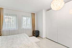 Hochwertig kernsanierte 3-Zimmer-Eigentumswohnung mit offener Wohn/-Essküche, Terrasse & Stellplatz – Nipkowstr. 34-36, 12489 Adlershof, Berlin – Vorschaubild 22