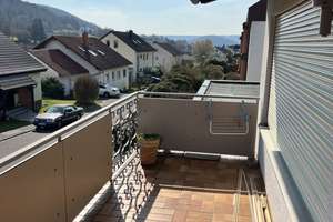 Einfamilienhaus mit Einliegerwohnung und 2 Garagen – Die vollständige Adresse der Immobilie erhältst du vom Anbieter., 97688 Bad Kissingen – Vorschaubild 4