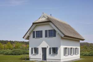 Charmante Reetdachvilla auf Rügen - Superior Ferienhaus mit Strandnähe – Die vollständige Adresse der Immobilie erhältst du vom Anbieter., 18556 Dranske – Vorschaubild 11