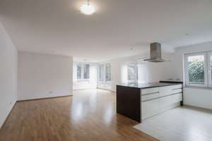 4-Zimmer-Wohnung mit moderner Einbauküche und 2 Terrassen