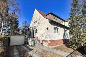 Großzügige Doppelhaushälfte mit weitläufigem Garten, Terrasse und Garage in familienfreundlicher – Die vollständige Adresse der Immobilie erhältst du vom Anbieter., 13437 Wittenau, Berlin – Vorschaubild 1