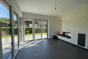 Modernes Baufritzhaus - EFH mit Doppelgarage - Wohnen in Neubeuern im besten energetischen Standard – Rosenheim (Kreis) – Vorschaubild 12