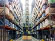 WO - Hochregallager in Logistikpark im Industriegebiet