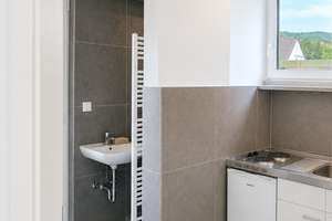 Stilvolle 2-Zimmer-Dachgeschosswohnung im Erstbezug – Komplett saniert in beliebter Wohnlage – Die vollständige Adresse der Immobilie erhältst du vom Anbieter., 70186 Gablenberg, Stuttgart – Vorschaubild 11
