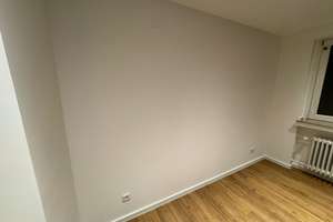 Helle 2 - Zimmer Wohnung mit Balkon im 5. Og in Köln-Merheim – Detmolder Straße 12, 51109 Merheim, Köln – Vorschaubild 14