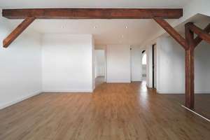 Exklusive 2-Zimmer-DG-Wohnung mit EBK in Hannover – Bronsartstr. 40, 30161 List, Hannover – Vorschaubild 1