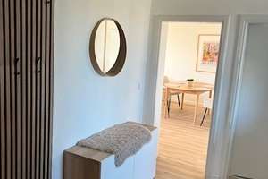 voll möblierte attraktive 2 Zimmer Wohnung mit toller Aussicht über Lörickkon in Düsseldorf-Lörick – Grevenbroicher Weg 35, 40547 Lörick, Düsseldorf – Vorschaubild 6