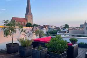 Traumhafte Penthouse Wohnung mit Wasserblick – Loggerweg 10, 18055 Rostock – Vorschaubild 8