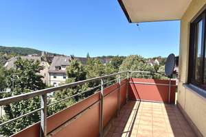 Hell + frei für Sportliche!!  2-Zi.-Wohnung mit Balkon, 1. OG, TL-Bad, kleiner Doppelparker – Die vollständige Adresse der Immobilie erhältst du vom Anbieter., 70469 Lemberg/Föhrich, Stuttgart – Vorschaubild 4
