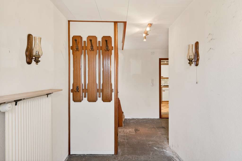 Immobilie in Mittelangeln - Charmantes Sanierungsprojekt mit großem Grundstück – Einfamilienhaus mit viel Potenzial - Bild 2