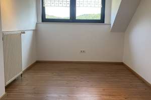FREESTANDING HOUSE IN QUIET LOCATION! FREIST. EFH IN RUHIGER LAGE! – Die vollständige Adresse der Immobilie erhältst du vom Anbieter., 67735 Mehlbach – Vorschaubild 16