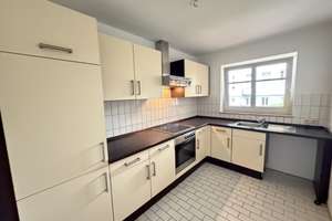 Stade * Nur ein kleiner Spaziergang bis zur Altstadt * Balkon * Pkw-Stellplatz * EBK * – Glückstädter Straße 2a, 21682 Stade – Vorschaubild 7