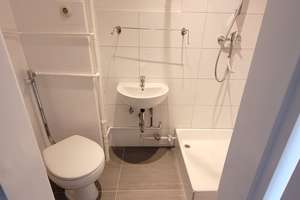 1,5 Zimmer Wohnung in Bremerhaven zu vermieten! – Ahnthöhe 17, 27572 Fischereihafen, Bremerhaven – Vorschaubild 4