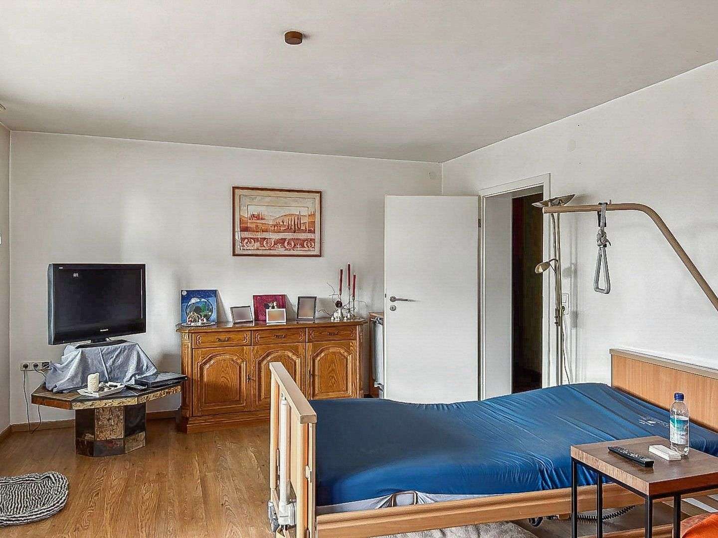 Immobilie in Schonungen - "Maine" Kapitalanlage! Modernisiertes Mehrfamilienhaus mit Mainblick in Schonungen - Bild 1