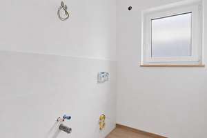 Stilvolle Etagenwohnung mit viel Wohnkomfort in Gerolfing – Eichenwaldstraße 41b, 85049 West, Ingolstadt – Vorschaubild 10