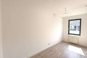 Lichtdurchflutete 2 Zimmerwohnung mit EBK zum verlieben - Euer Kapitel startet hier – Hans-Sachs-Straße 27, 9126 Lutherviertel, Chemnitz – Vorschaubild 3