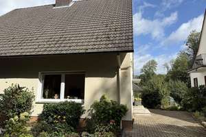 Ihr neues Zuhause mit Wintergarten und eigenem Garten! – Die vollständige Adresse der Immobilie erhältst du vom Anbieter., 49124 Georgsmarienhütte – Vorschaubild 2