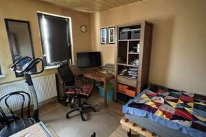Kapitalanleger aufgepasst // attraktives Mehrfamilienhaus mit Ausbaupotenzial und Vorbereitungen – Die vollständige Adresse der Immobilie erhältst du vom Anbieter., 50321 Brühl – Vorschaubild 3