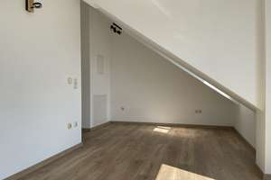 1-Zimmer Wohnung mit EBK, Balkon und Stellplatz – Heinestraße 4, 85055 Nordost, Ingolstadt – Vorschaubild 6