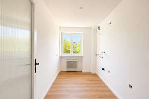 AIGNER - Helle 3-Zimmer-Dachgeschosswohnung in beliebter Lage Moosachs – Die vollständige Adresse der Immobilie erhältst du vom Anbieter., 80992 Alt-Moosach, München – Vorschaubild 3