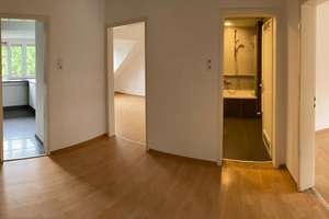 Eigennutzung oder urban investieren: 3-Zimmer-Dachgeschosswohnung in Top-Lage – Hübschstraße 30, 76135 Weststadt, Karlsruhe – Vorschaubild 3