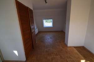 Modernisiertes helles ruhiges Apartment im Dachgeschoss in Köln-Ehrenfeld – Thielenstr. 8, 50825 Ehrenfeld (Ortsteil), Köln – Vorschaubild 2