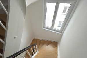 Interessantes Mehrfamilienhaus in Stuttgart-West ++modernisiert++ TOP-Zustand – Stuttgart – Vorschaubild 4