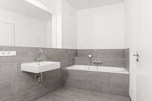 Großzügige 3-Zimmer-Wohnung mit zwei Bädern & hochwertigem Wohnbereich – Franz-Mehring-Platz 6, 10243 Friedrichshain, Berlin – Vorschaubild 13