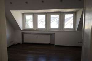 Wohnen mit Charakter: 2-Zimmer-Dachgeschosswohnung in Duisburg-Duissern – Heckenstraße 15, 47058 Duissern, Duisburg – Vorschaubild 7