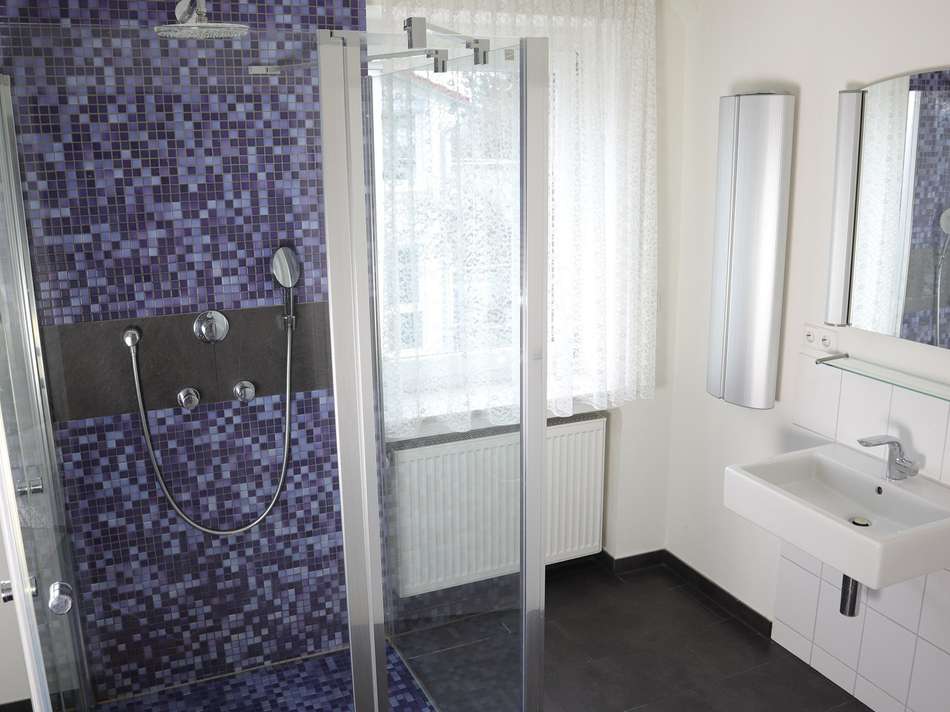 Großes Badezimmer Obergeschoss