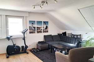 Stuttgart-Ost  - Helle 2,5 Zimmer DG-Wohnung – Die vollständige Adresse der Immobilie erhältst du vom Anbieter., 70184 Gablenberg, Stuttgart – Vorschaubild 6